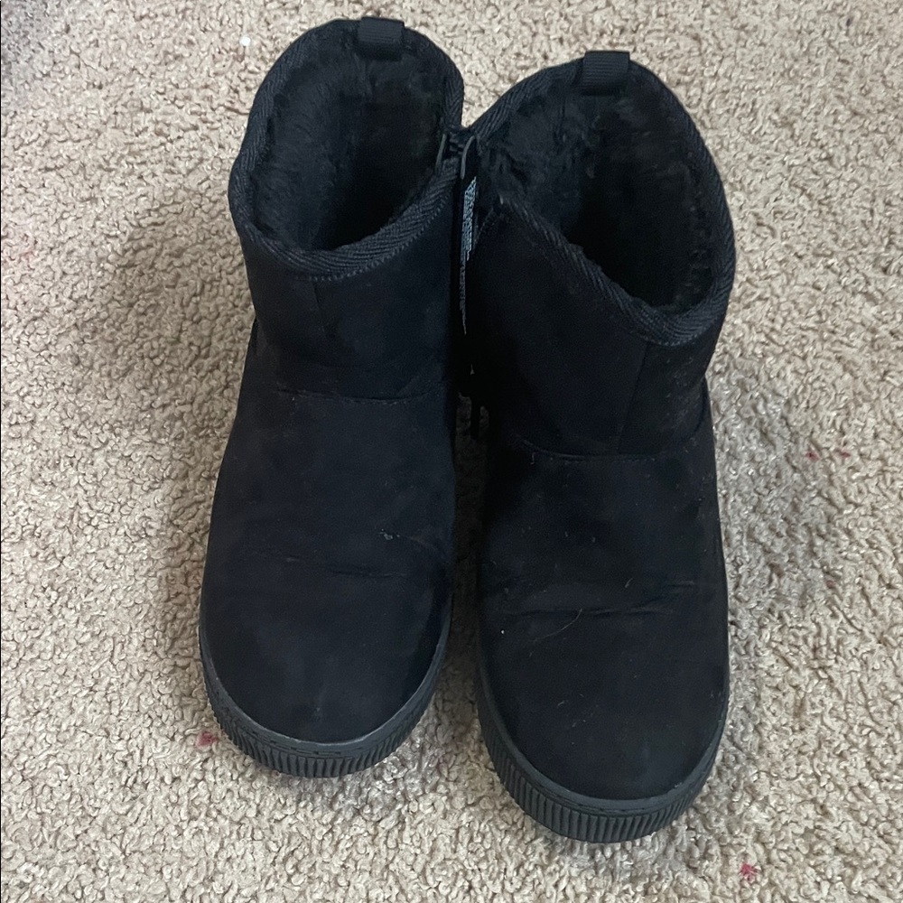 Black Faux Fur Lined Boots